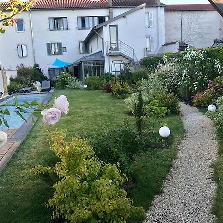 De La Chambre Au Jardin Belleville-en-Beaujolais Bagian luar foto